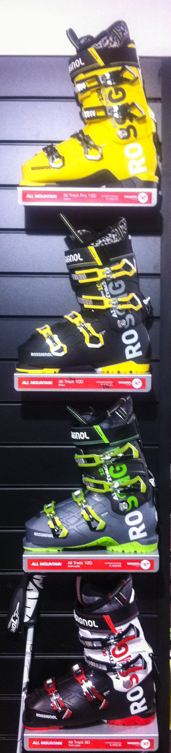 RIDE-ON SKI & SNOWBOARDING - ROSSIGNOL SKI BOOTS